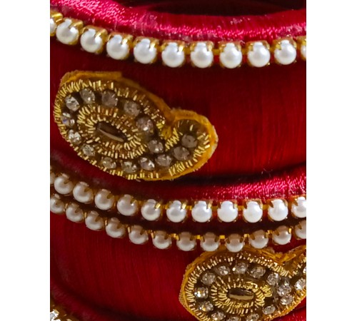 Handmade silk thread bangles - Red color